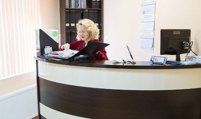 Центр семейной стоматологии на Бадаева (ООО «Стоякин и Ко»)