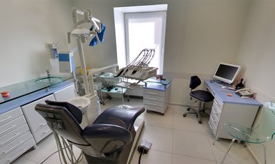 Стоматологическая клиника «МедиЭстетик»