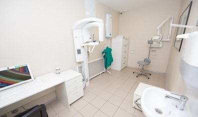 Стоматологическая клиника «Первая семейная клиника Петербурга»