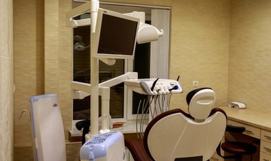 Стоматологическая клиника «Медицентр»
