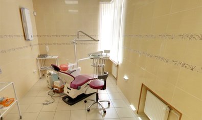 Стоматологическая клиника «СтомЛайф»