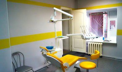 Стоматологическая клиника «Пломбир»