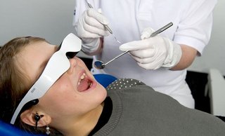 Новый способ отвлечения детей на приеме у стоматолога