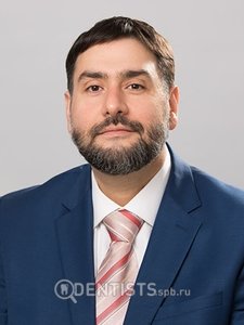 Мошир Амир Резаевич